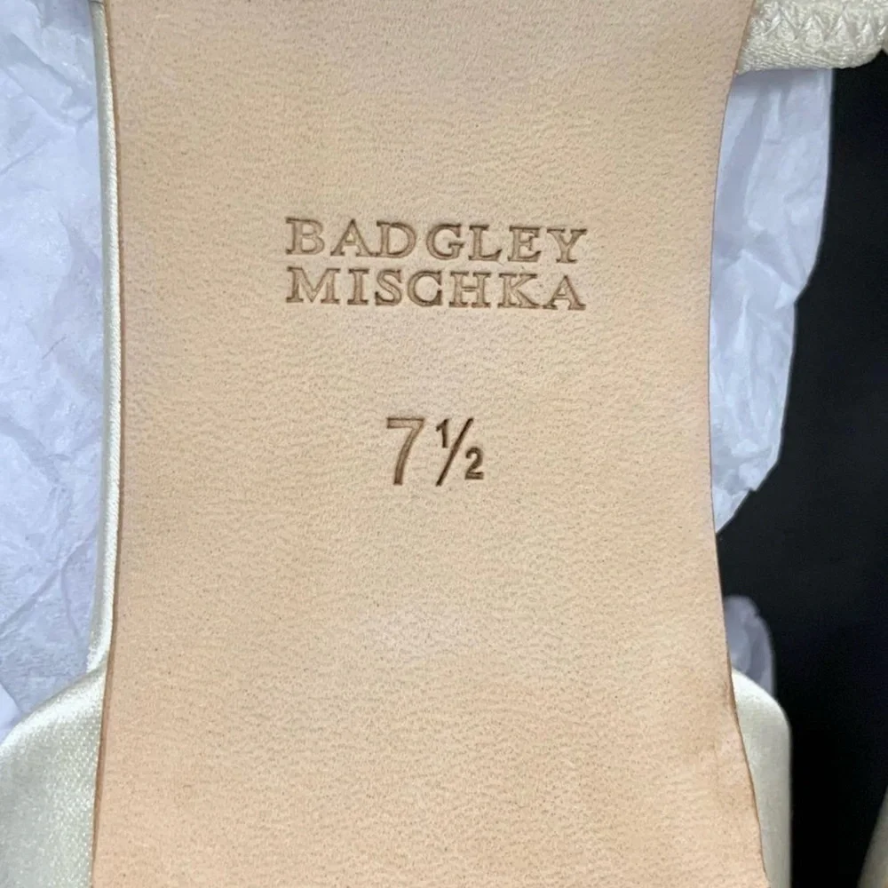 Badgley Mischka - Ivory Natalia Flats - Bridal Flats - NIB - Size 7.5 - Picture 12 of 13